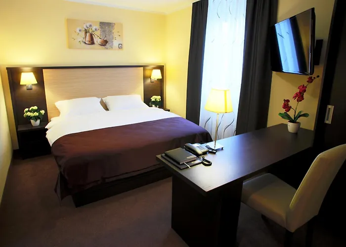 Hotel Casino & Admiral 3*